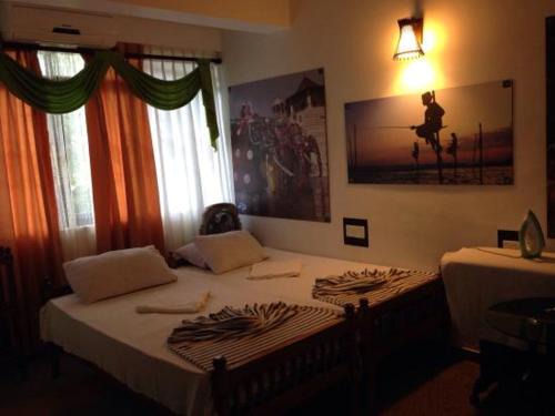 Puttalam Hôtel | Senathilaka Guest Inn