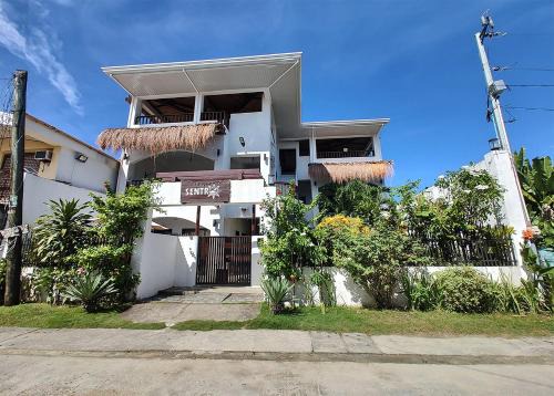 General Luna Maison | Sentro Suites Siargao