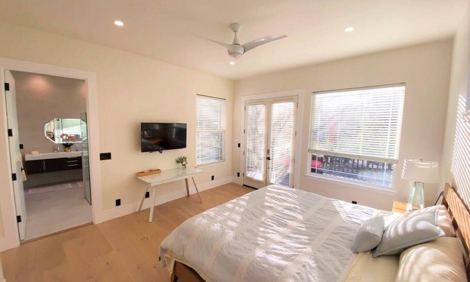 Saratoga Maison | Separate Entrance, Private New Suite + Bath+ Patio
