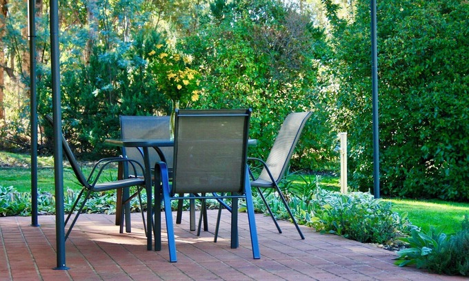 Wooragee Maison | Serena Cottages Beechworth - Your Country Getaway - 1