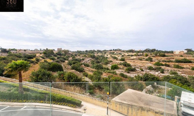 Marsaxlokk Appartement | Serene 2BR Apartment with Picturesque Views