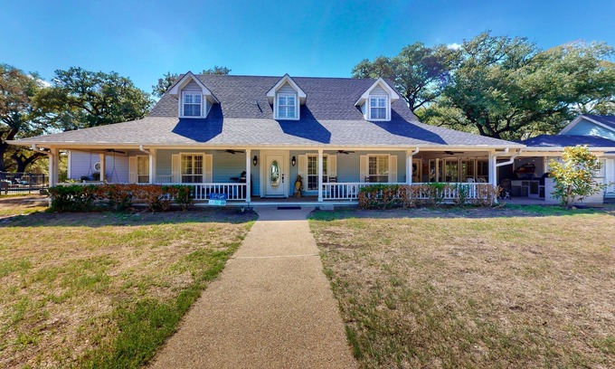 Valley Mills Maison | Serene and spacious ranch with a pool, outdoor kitchen, and walking trails