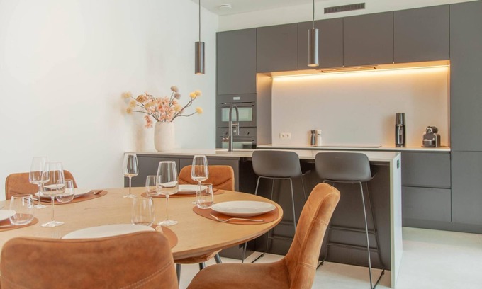 University District Appartement | Serene Apartment in the Heart of Antwerp