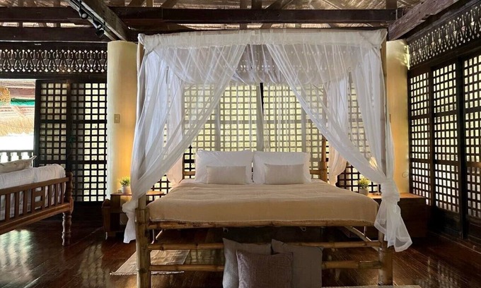 San Juan Maison | Serene beach house & cabana near Vigan