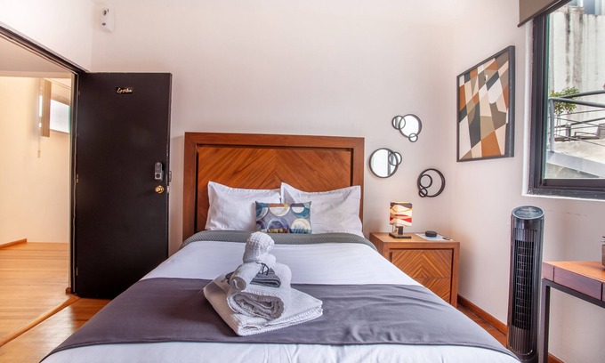 La Condesa Maison | Serene & Comfy | Terrace, CoWorking & Shared Space