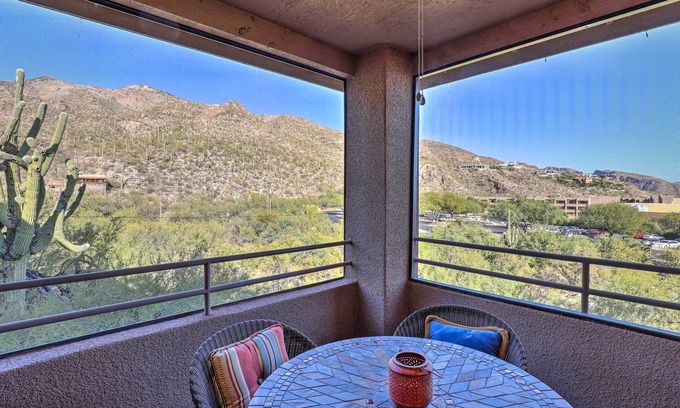 Tucson Copropriété | Serene Desert Escape w/ Porch & Resort-Style Perks