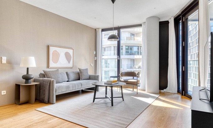 Favoriten Appartement | Serene Favoriten 2BR w/ Gym, Lounge & Elevator, nr Metro, by Blueground