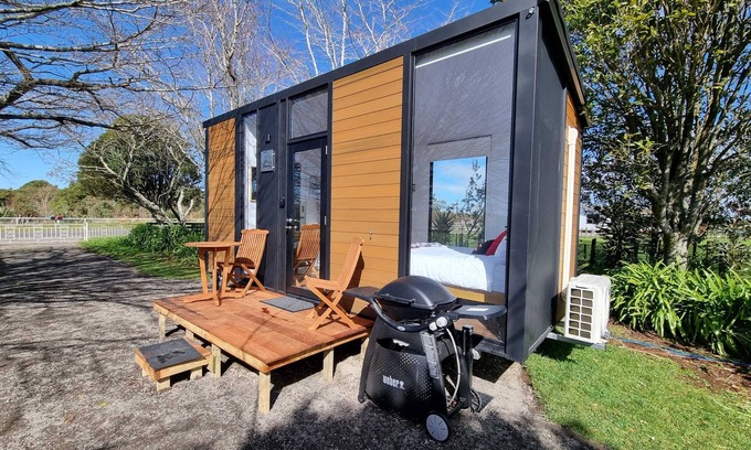 Stratford Maison | Serene Haven Retreat