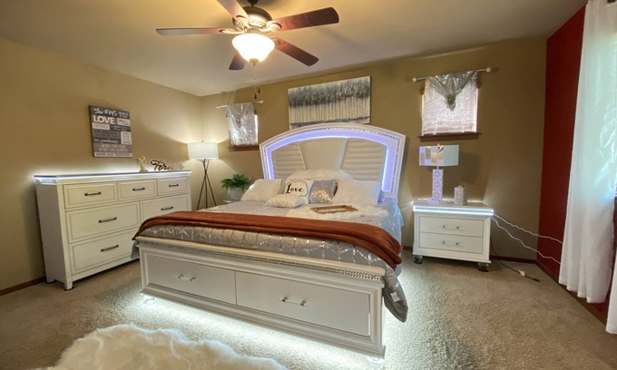 Mill Creek Maison | SERENE VILLA: Romantic get-away while WFH
