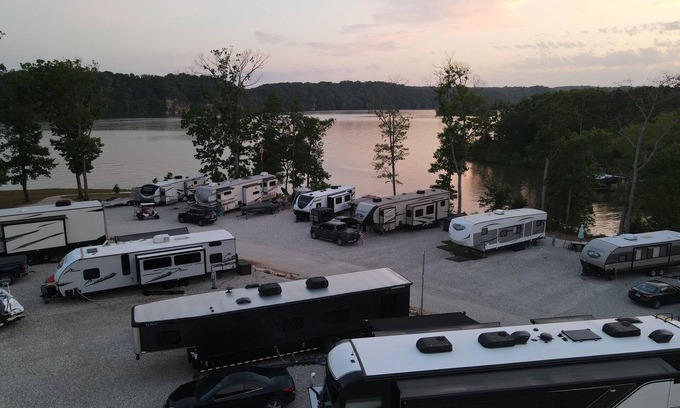 Stover Maison | Serenity at Sunny Beach RV Resort in the quiet part of the Ozarks
