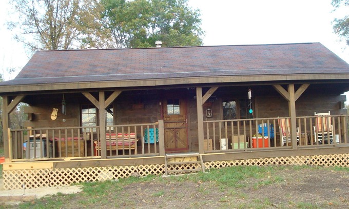 Lancaster Cabine | Serenity Bluff Cabin