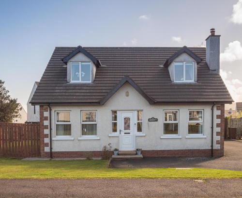Ballycastle Maison | Serenity House, Whitehall Ballycastle