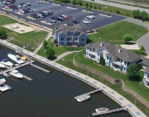 Portage Maison | Serenity on the Shores