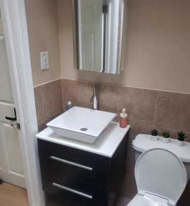 Collingdale Maison | Serenity Room by the Airport - Shared space