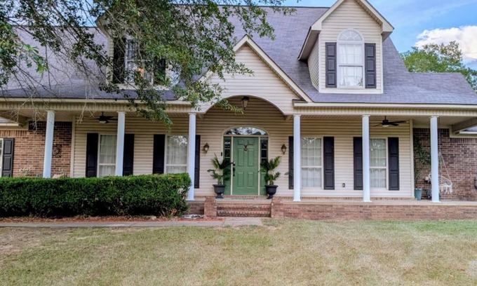 Greenbrier Maison | Serenity Springs! Luxury Retreat w/ Arcade, Pool, Sports & Chef's Kitchen