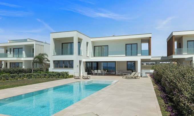 Softades Autre | Serenity Waves Villa 4