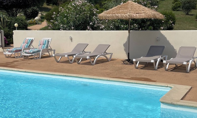 Ventiseri Maison | Serra Di Fium Orbu: Charmante residence de 3 villas avec piscine