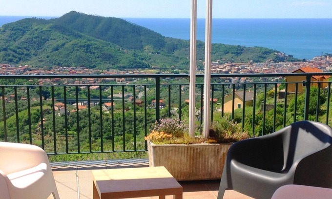 Sestri Levante Villa | Sestri Levante - terrasse Villa avec une vue magnifique