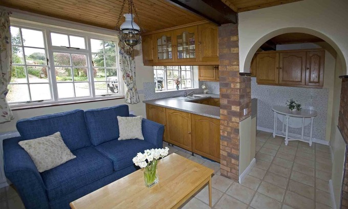 Newton Poppleford Cottage | Situé dans un environnement calme et rural dans le coeur de la vallée Otter.