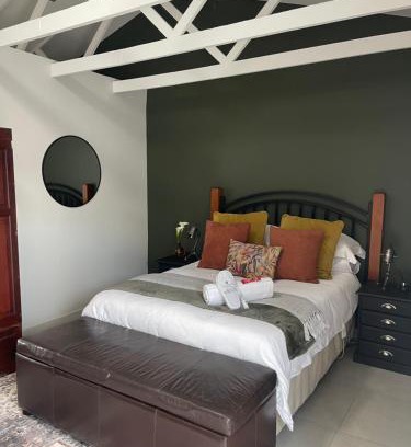 Secunda Maison | Seven
