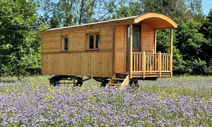 La Vespiere Maison | SEVENTIES CARAVAN