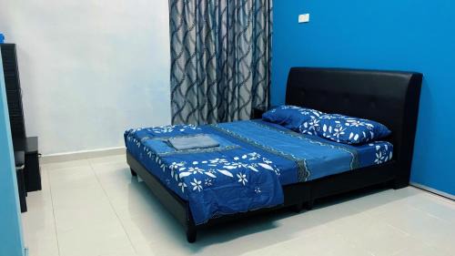 Kampung Padang Behor Maison | SH-StayHere with 3 bedroom and 2 bathroom