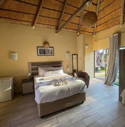 Shakawe Cabine | Shakawe sands Lodge