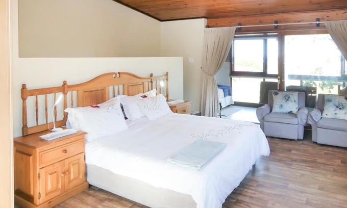 Kleinmond Maison | Shalom Self Catering
