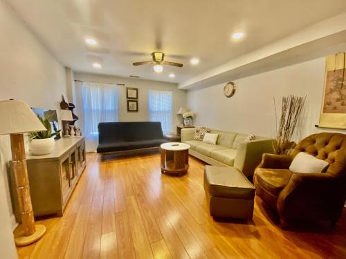 Eastwick Appartement | Shanghai 2900 - Vintage Oriental Style 2BR w Parking near Airport