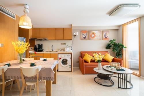 Changning Appartement | Shanghai Hills & Wanye Spacious Family Suites close to line 13