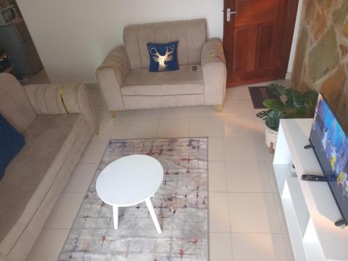 Manyimbo Appartement | shanzu Cozy Homes near prideinn paradise