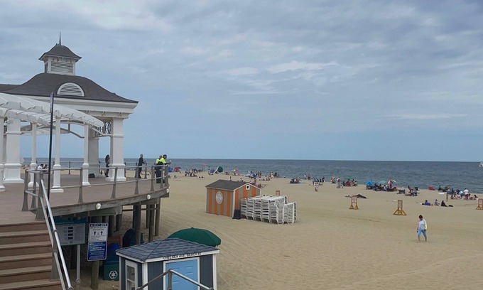Long Branch Appartement | Share a house Walk to the beach and Píer Village