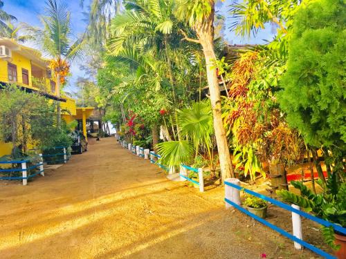Pottuvil Division 2 Station Balnéaire | Shashini Beach Resort