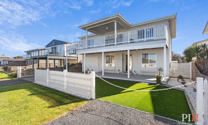 Sunderland Bay Maison | Shearwater Ocean Views