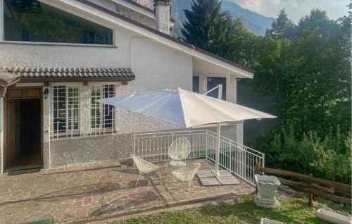 Bordogna Appartement | Shelter in the Woods Silence and Harmony