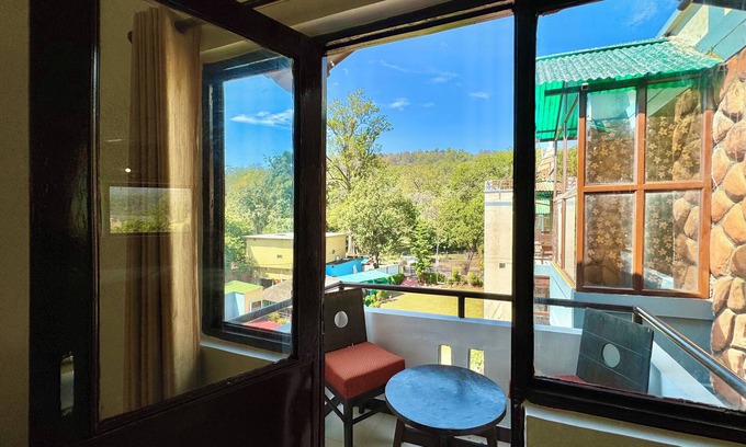 Dhikuli Hôtel | Shelton Blu