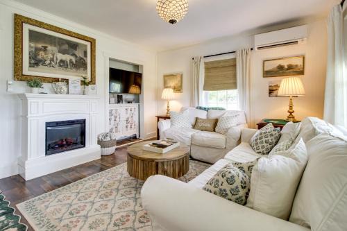 Burgaw Maison | Shepard Cottage Near Wilmington and Wedding Venue