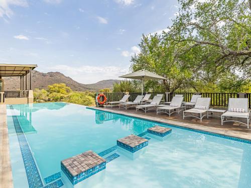 Pilanesberg National Park Cabine | Shepherds Tree Game Reserve