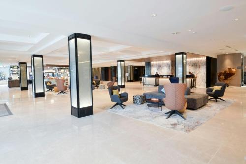 Laval Hôtel | Sheraton Laval Hotel