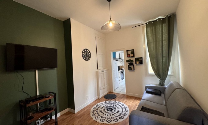 Nord - Gare Appartement | Sherlock Holmes - Home - 4 pers - Rêve au Mans