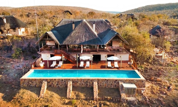 Vaalwater Cabine | Shibula Safari Lodge
