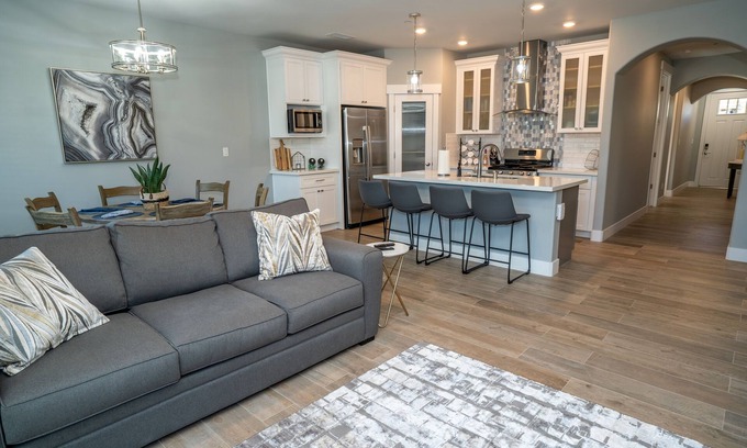 Clovis Maison | Shiny and new in Copper River area