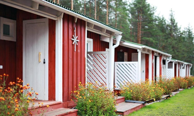 Razdolievskoe Station Balnéaire | Shishki na Lampushke - Finnish Kalevala