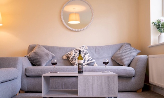 Bicester Maison | Home from Home | 10 min walk to Bicester Village| Pass the Keys