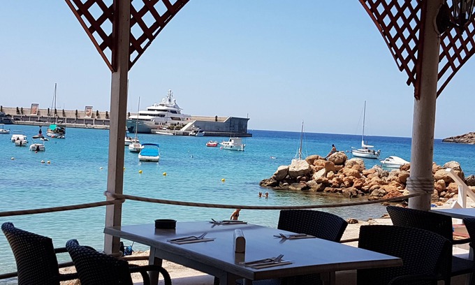 Calvia Appartement | Grand appartement de luxe en bord de mer à quelques pas des eaux turquoises de la Méditerranée