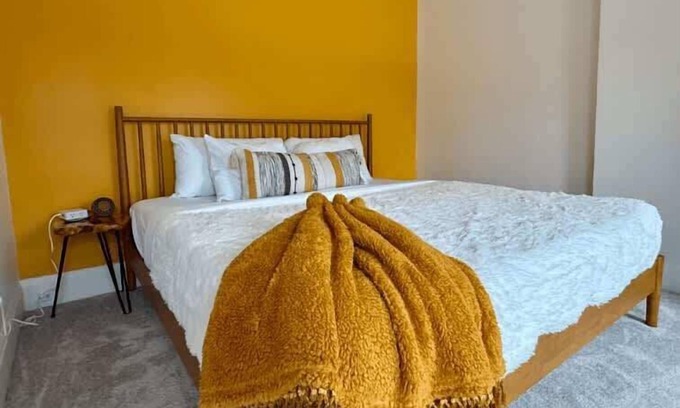 Short North Maison | King Bed - Free Parking - Short North- Convention