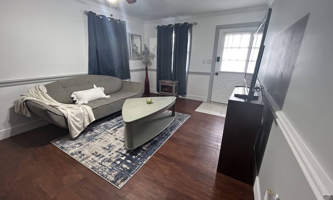 Ranson Appartement | Short term 1bdrm apartment