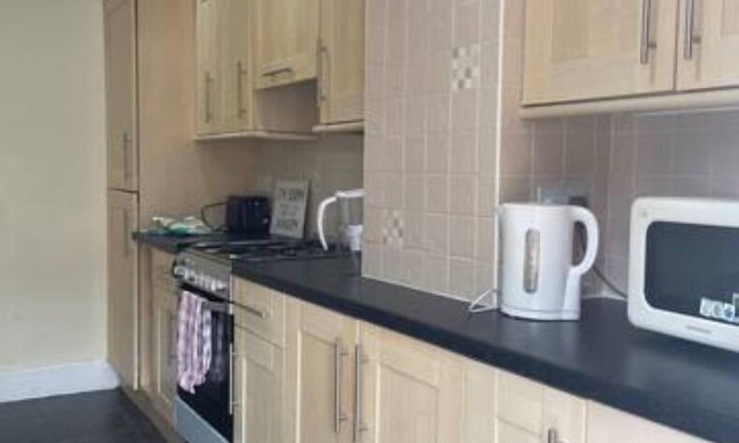 Mayfield Maison | Shortlet Express 3bed,2 baths,12 mins to Stratford