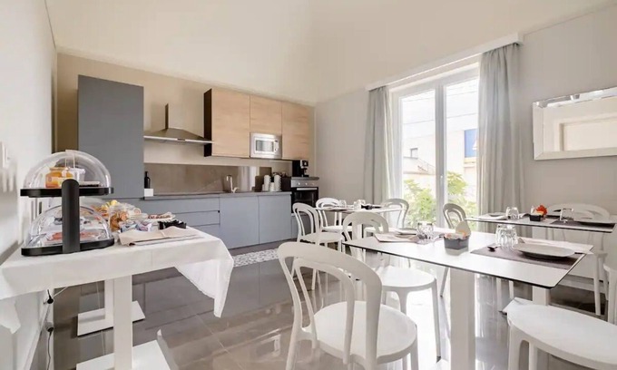 Marsala Maison | SHoruq