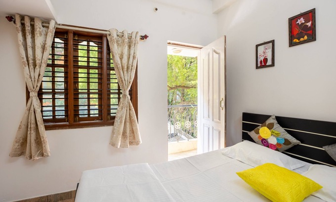 BTM 2nd Stage Hôtel | Shree Miththam Apartment